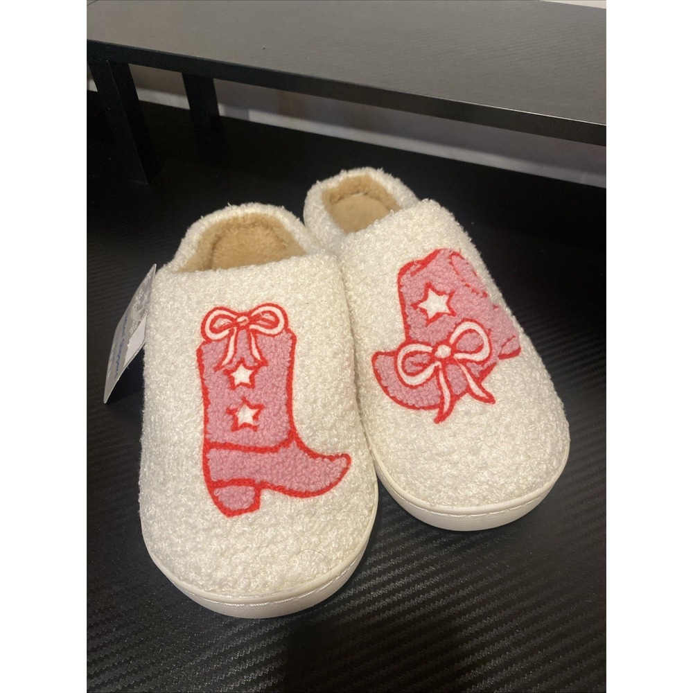 Plush Ladies cowboy boot and hat Slide On Slippers Medium 7/8
